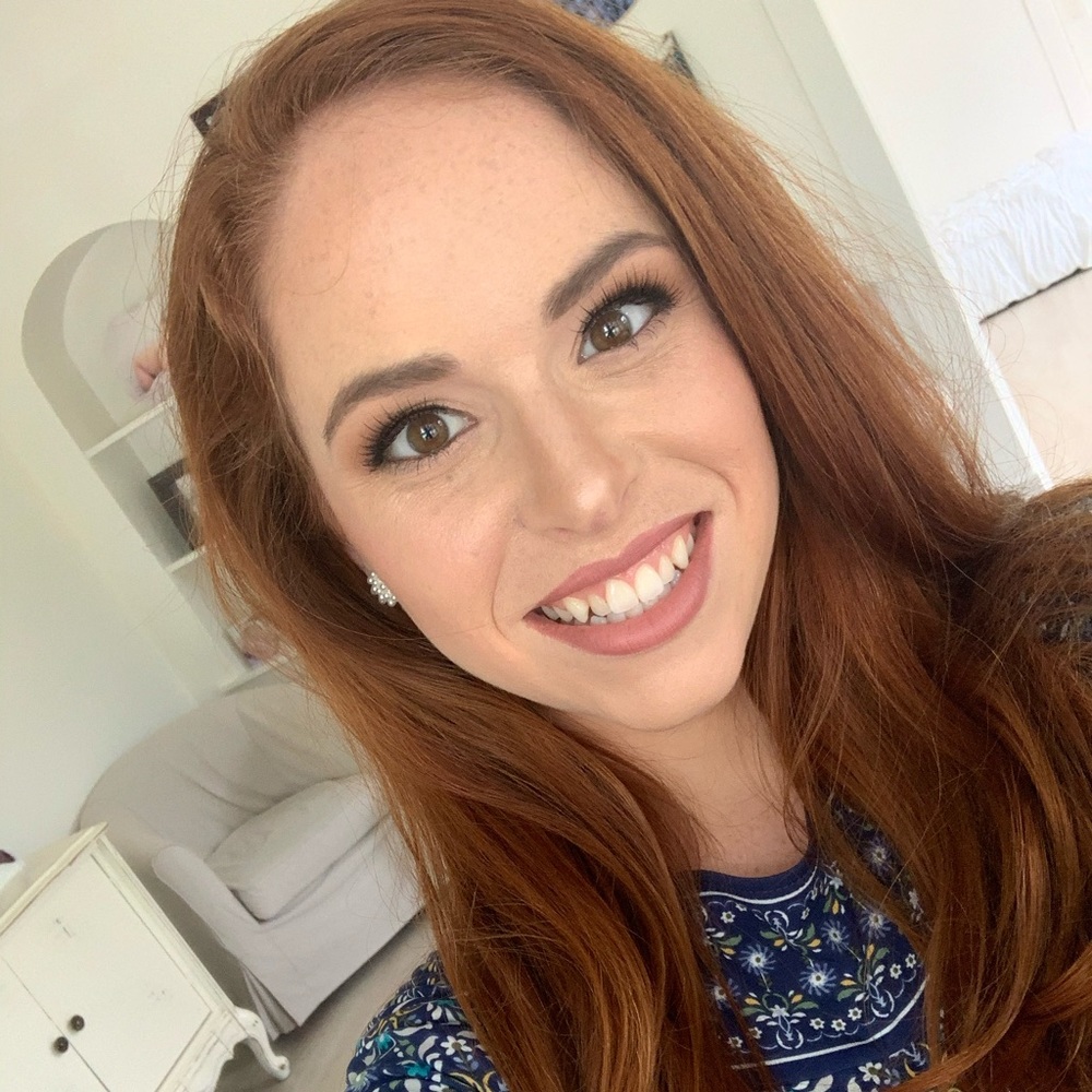 Meet your posher Abigail